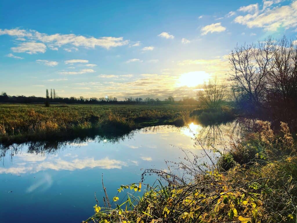 Guided Paddle and Pub Stop on The River Waveney’