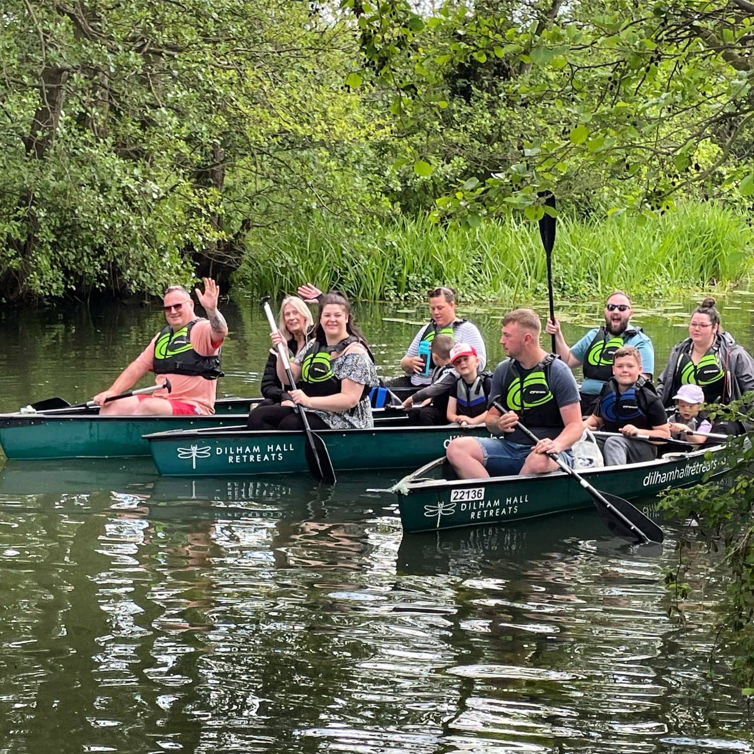 Dilham Hall Retreats Canoe/Kayak & SUP Hire Be Norfolk