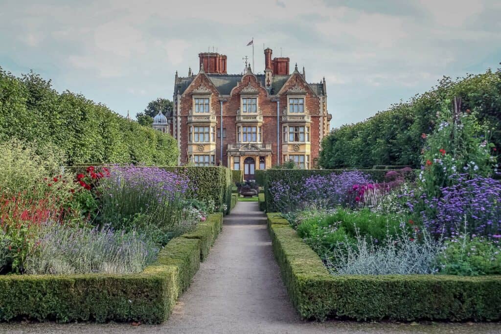 Sandringham House & Garden Tour and Tea